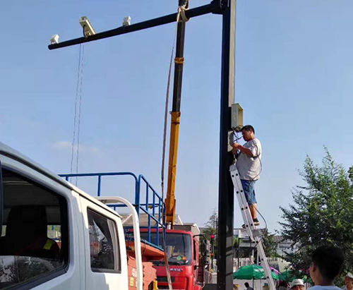 河南道路麻豆三级片电影